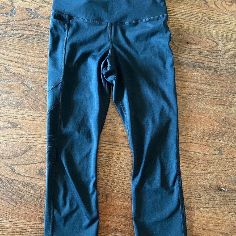 UNDER ARMOUR ladies M Black Leggings yoga running